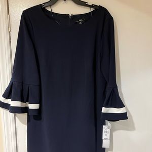 R & K Originals 3/4 Bell Sleeve Shift Dress NWT